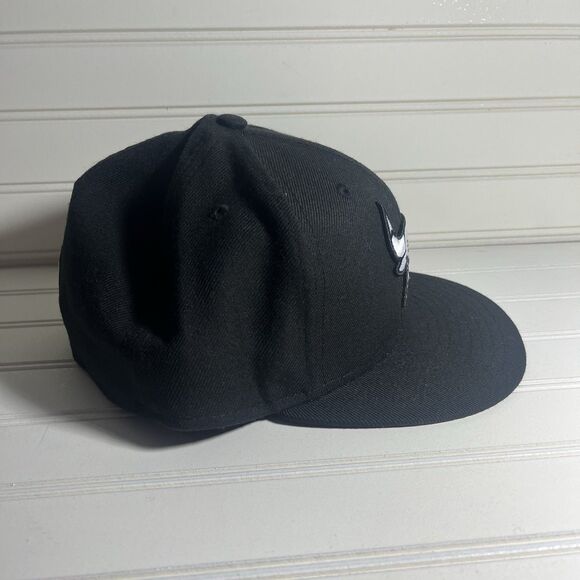 Chicago Bulls New Era 59 Fifty Black Fitted Hat Cap Size 7 5/8 Embroidered Logo - Picture 3 of 8